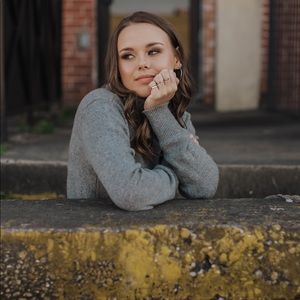 Meet your Posher, Madison